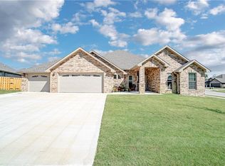 4600 SW Kameron Ave, Bentonville, AR 72713