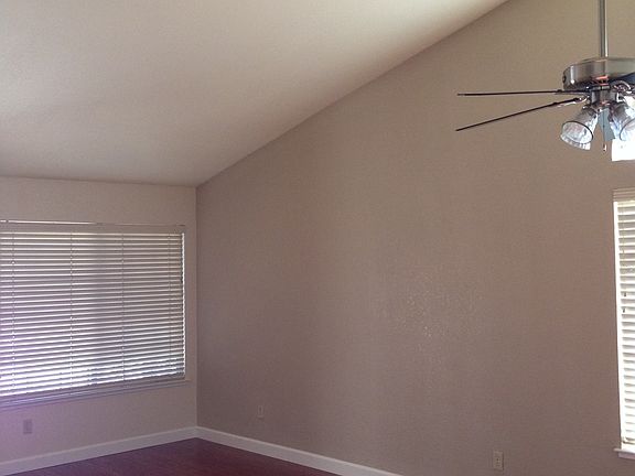 3rd image of 3012 Van Buren Ct
