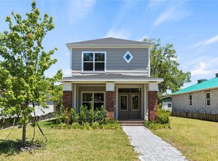 813 S Locust Ave, Sanford, FL 32771