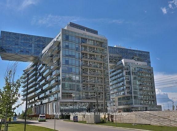 3rd image of 29 Queens Quay E #918