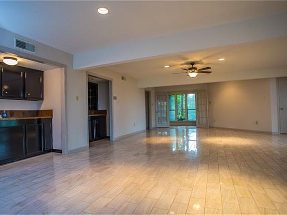 5th image of 3203 Bayshore Dr