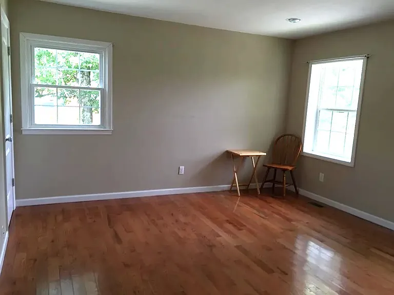 1211 Clearview Dr — Photo 11