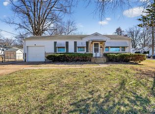 10436 Ewell Dr, Saint Louis, MO 63137