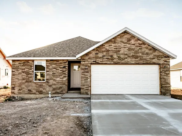 1002 Fenli Avenue, Monett, MO 65708