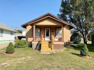 410 5th St, Phillipsburg, KS 67661