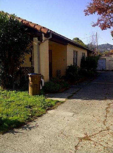 L unit, garage at end