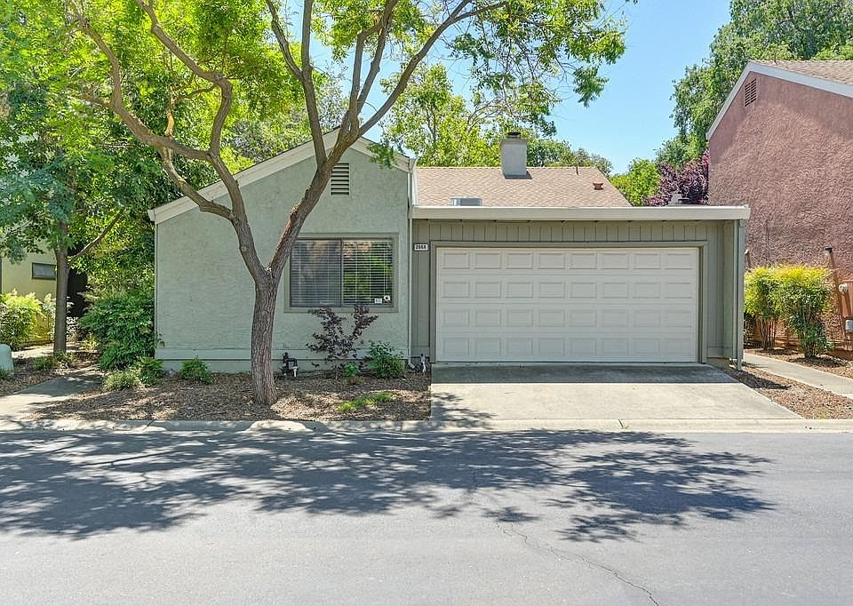 1st image of 2668 Bradford Way