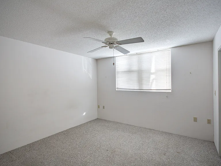 3930 S Roosevelt Blvd #S313 — Photo 19