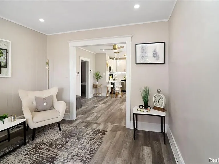1312 Alter Rd — Photo 1