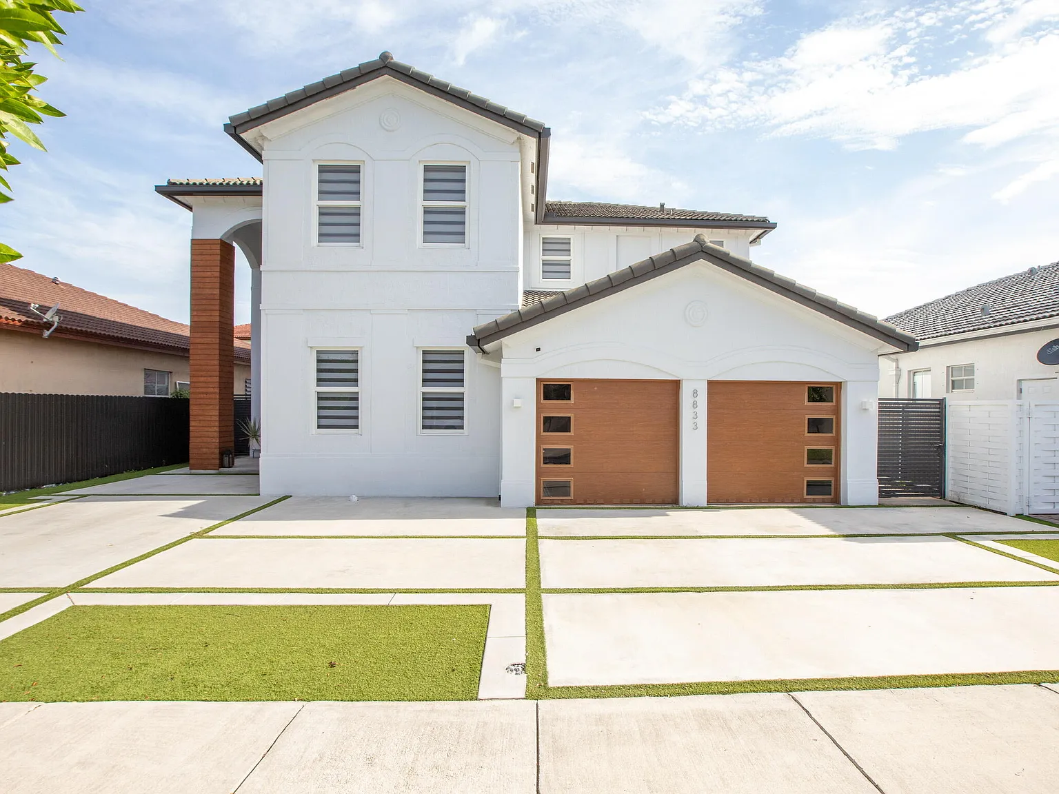 4 bed, 3.0 bath, 2878 sqft, $6,500 — Photo 1