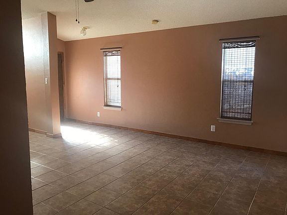 2nd image of 3760 Tierra Alamo Dr