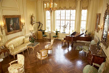 Sold by Key-Ventures