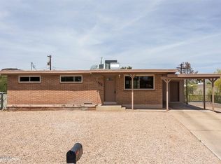 1822 W Astolat Rd, Tucson, AZ 85713