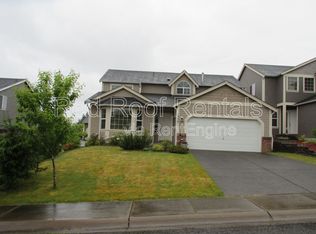 1930 199th St E, Spanaway, WA 98387
