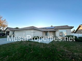 12446 Tierra Bonita Dr, Victorville, CA 92392