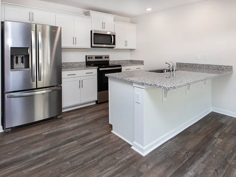 5149 Hyrule Dr — Photo 5
