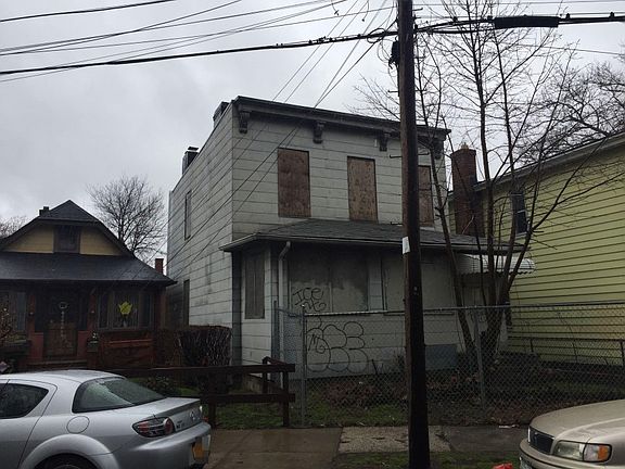 2nd image of 5329 Woodside Ave