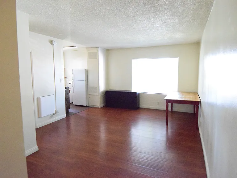 2618 Ellendale Pl. — Photo 13