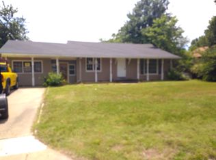 1215 W 1st St, Coffeyville, KS 67337