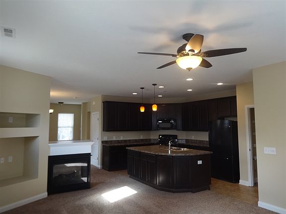 4th image of 4690 Grand Strand Dr