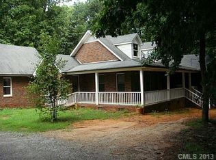242 Kistler Farm Rd, Mooresville, NC 28115