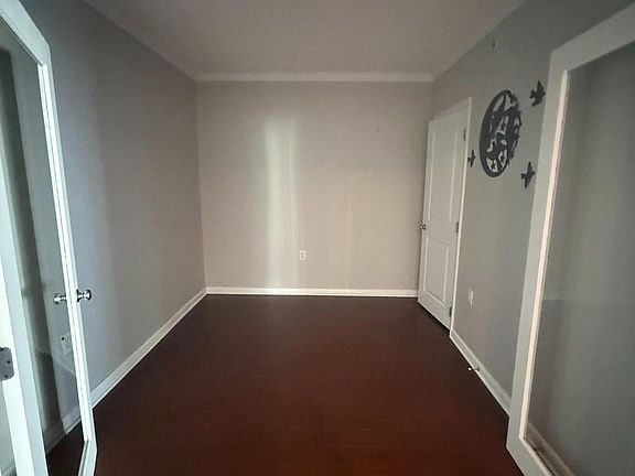 3rd image of 851 N Glebe Rd APT 621