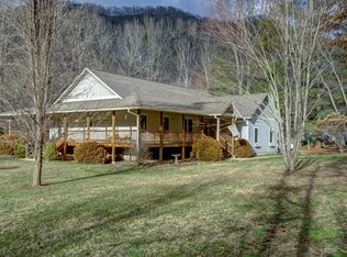 237 Shook Cove Rd, Tuckasegee, NC 28783