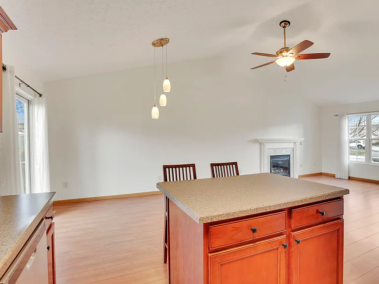 7859 Chapel Stone Rd — Photo 20