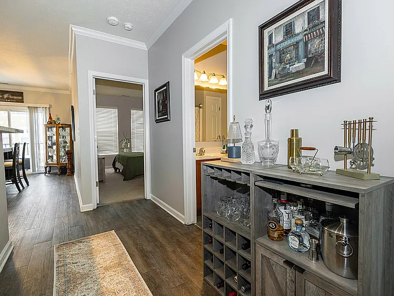 6595 Reserve Dr — Photo 4