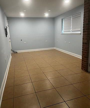 4th image of 4430 S Derbigny St