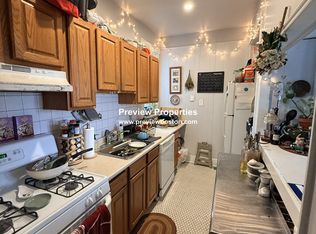 1211 Commonwealth Ave APT 4B, Allston, MA 02134