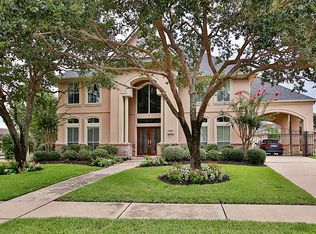 5318 Indian Shores Ln, Houston, TX 77041