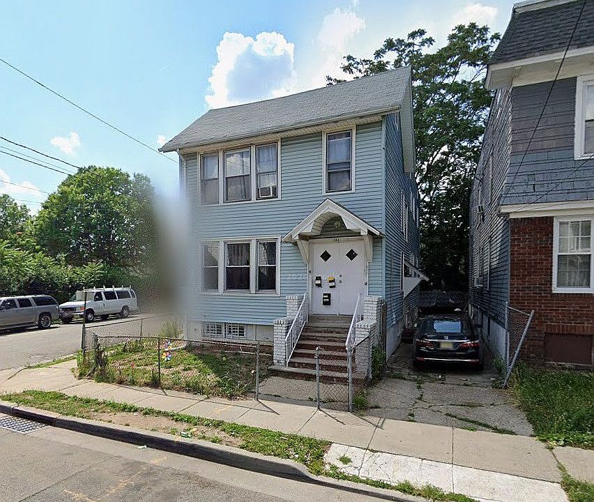 1st image of 141 Carolina Ave