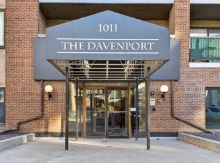 1011 S 12th Ave SW #202, Calgary, AB T2R 0J5