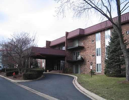 1st image of 1053 Ogden Ave #236