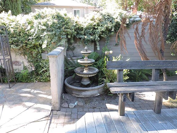 4th image of 619 17th St
