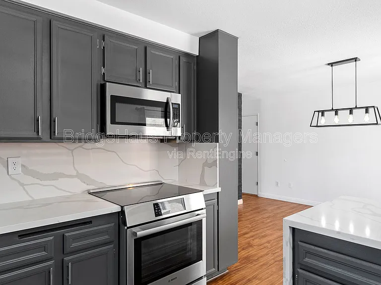 11004 Collinwood Dr — Photo 19