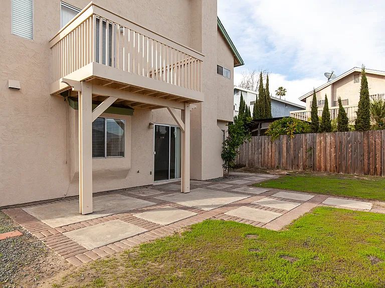 1719 Olamar Way — Photo 45