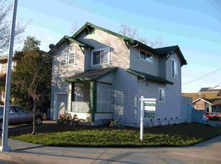 1049 Aston Cir, Santa Rosa, CA 95404