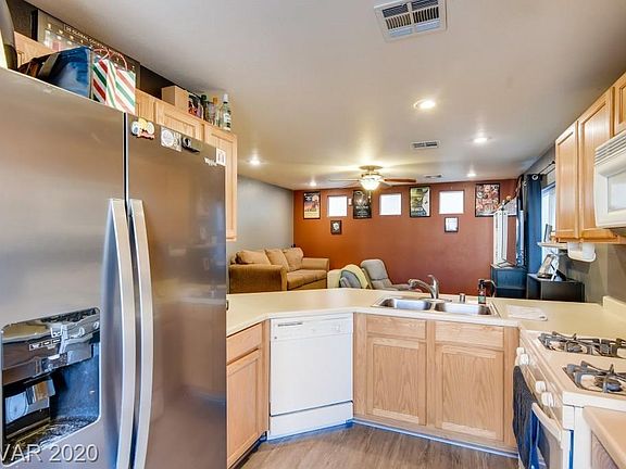 2nd image of 6685 Burbage Ave