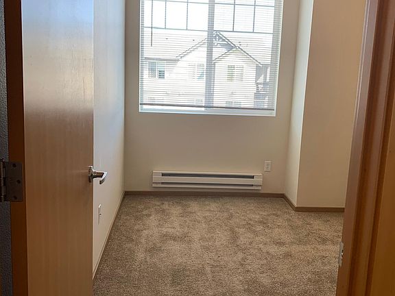 4th image of 434 SW Hayworth Dr Unit E301
