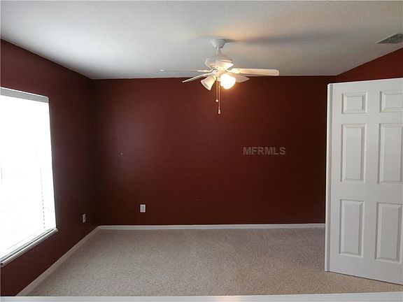 5th image of 7117 Bridgeview Dr