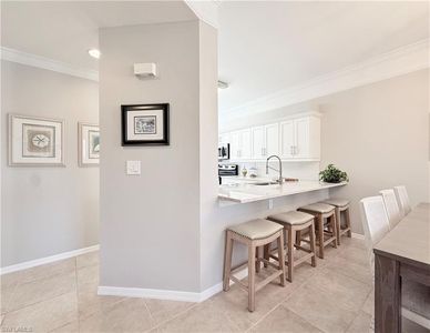 8555 Naples Heritage DR #211, Naples, FL, 34112