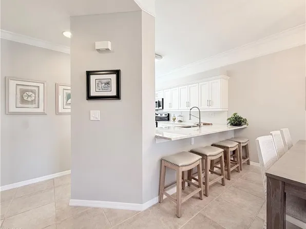 8555 Naples Heritage Drive Unit 211 UNIT 211, Naples, FL 34112