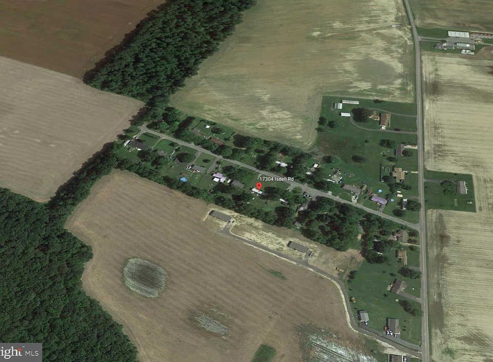 2nd image of 17304 Isdell Dr