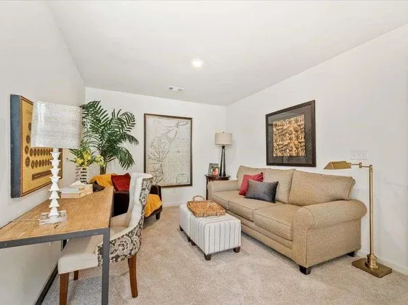 2526 Riverside Rd, Conyers, GA 30013