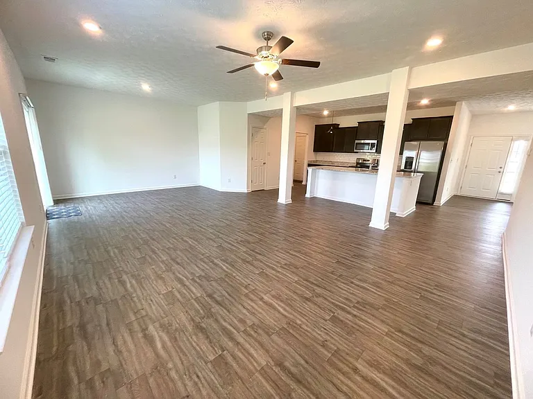 17115 Meander Way — Photo 16