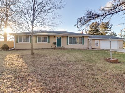 303 N Harrison, Farmer City, IL, 61842