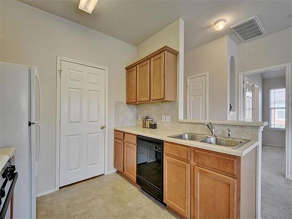 4th image of 1481 E Old Settlers Blvd APT 1201