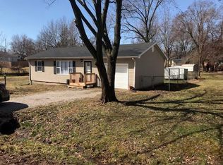 409 N Water Ave, Bolivar, MO 65613